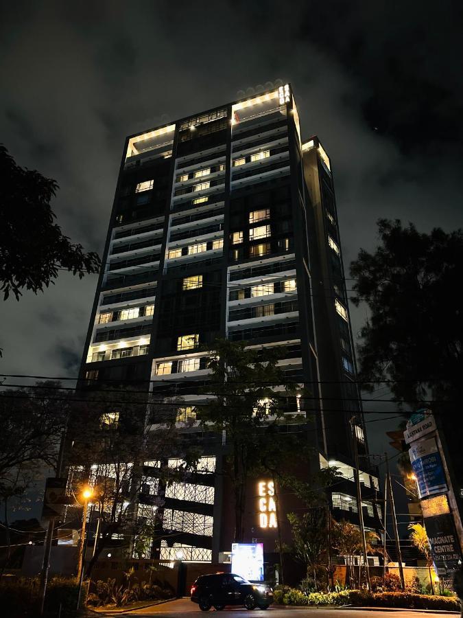 Escada Next Level Luxurious Home Nairobi Exterior photo